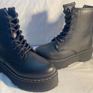 Steve Madden Black Combat Platform Boots